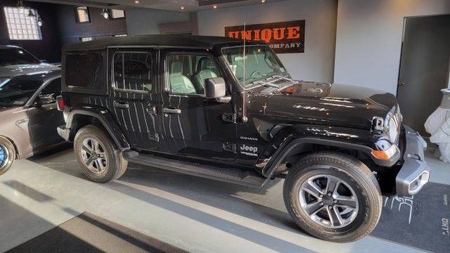 2021 Jeep Wrangler Unlimited Unlimited Sahara Altitude 4WD photo