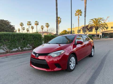 2015 Toyota Corolla LE FWD photo