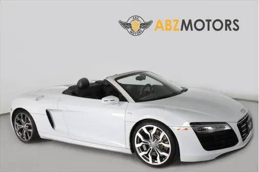 2015 Audi R8 V10 AWD photo