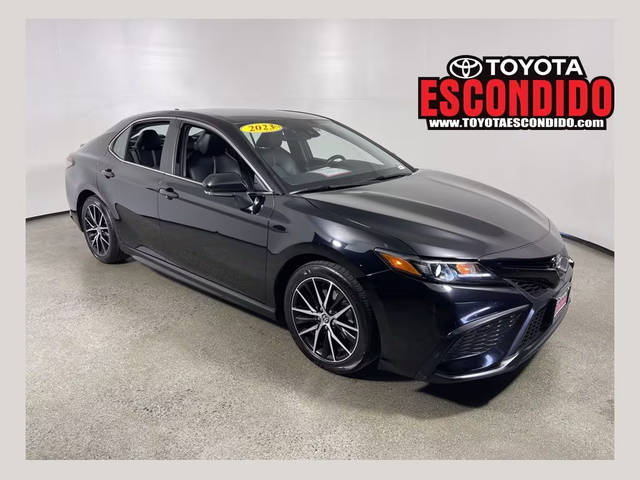 2023 Toyota Camry SE FWD photo