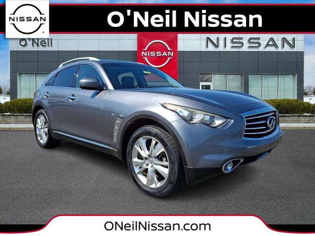 2015 Infiniti QX70  AWD photo