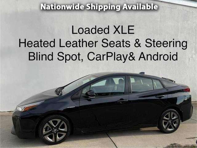 2021 Toyota Prius XLE FWD photo