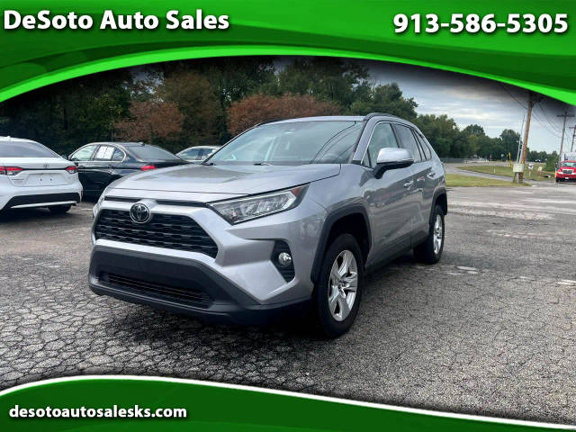 2019 Toyota RAV4 XLE AWD photo