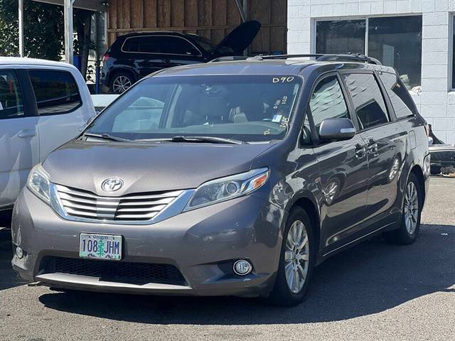 2016 Toyota Sienna Ltd Premium FWD photo