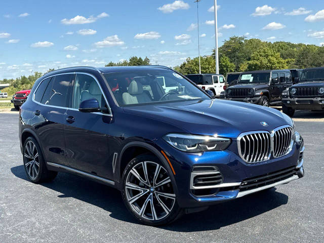 2023 BMW X5 xDrive40i AWD photo