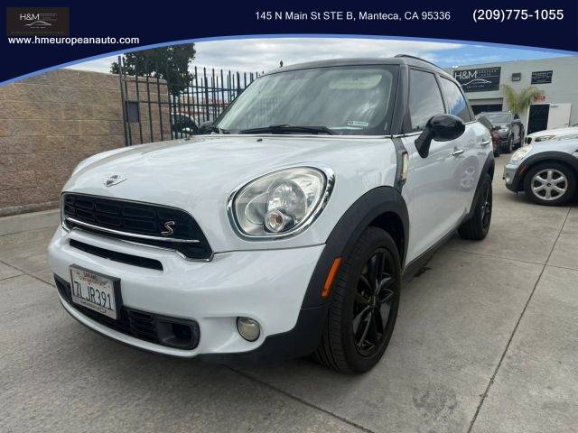 2015 MINI Countryman S FWD photo