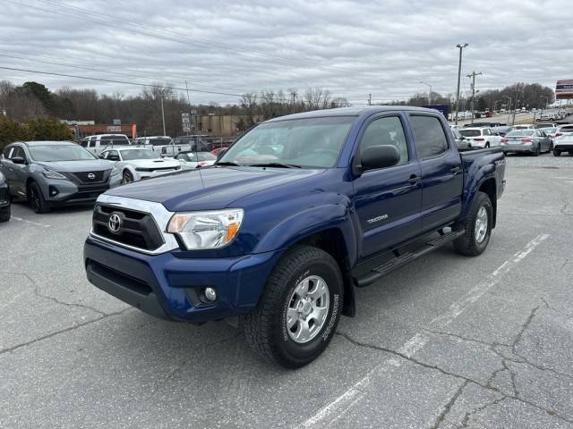 2015 Toyota Tacoma  4WD photo