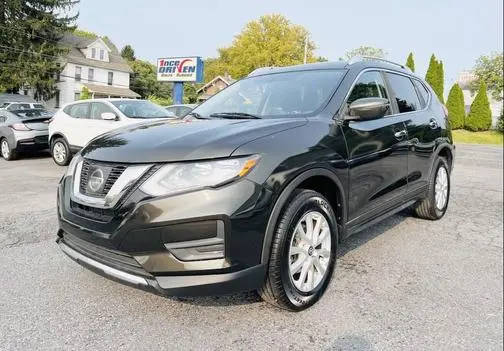 2017 Nissan Rogue SV AWD photo