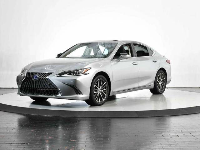 2022 Lexus ES ES 300h FWD photo