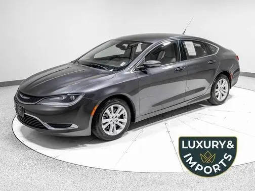 2016 Chrysler 200 Limited FWD photo