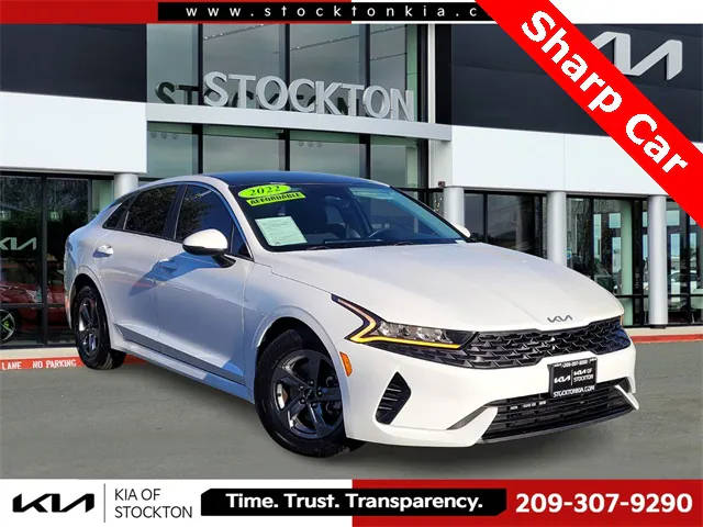 2022 Kia K5 LXS FWD photo
