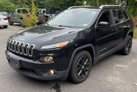 2015 Jeep Cherokee Latitude FWD photo