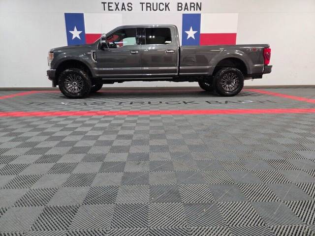 2020 Ford F-350 Super Duty Platinum 4WD photo