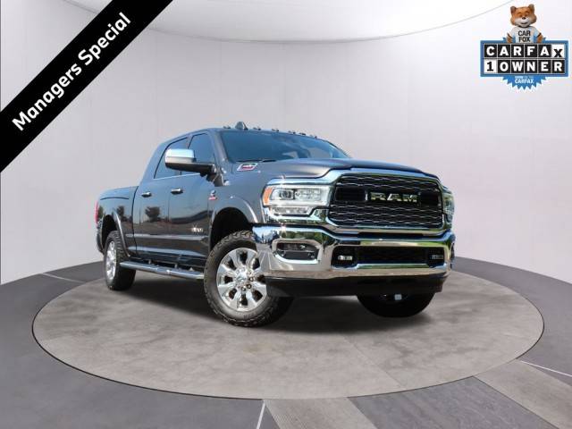 2022 Ram 3500 Limited 4WD photo