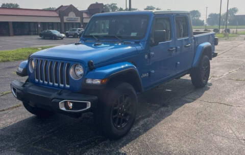 2023 Jeep Gladiator Overland 4WD photo