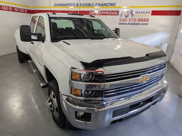 2015 Chevrolet Silverado 3500HD LT 4WD photo