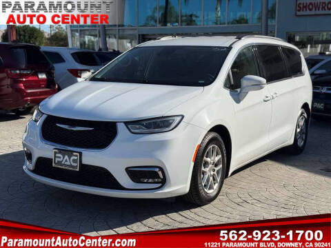 2022 Chrysler Pacifica Minivan Touring L FWD photo