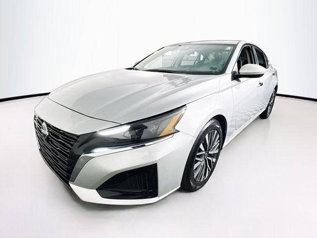 2023 Nissan Altima 2.5 SV FWD photo