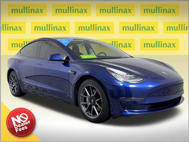 2022 Tesla Model 3 Long Range AWD photo