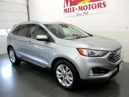 2020 Ford Edge Titanium AWD photo