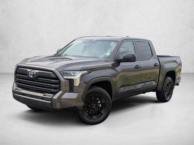 2023 Toyota Tundra SR5 4WD photo
