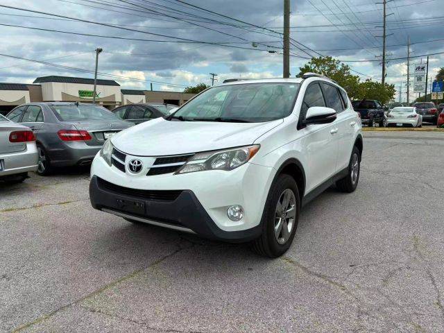 2015 Toyota RAV4 XLE AWD photo