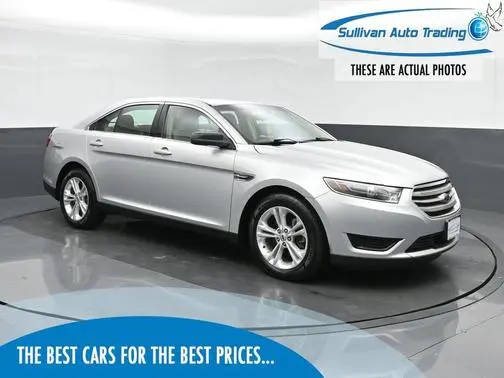 2017 Ford Taurus SE FWD photo