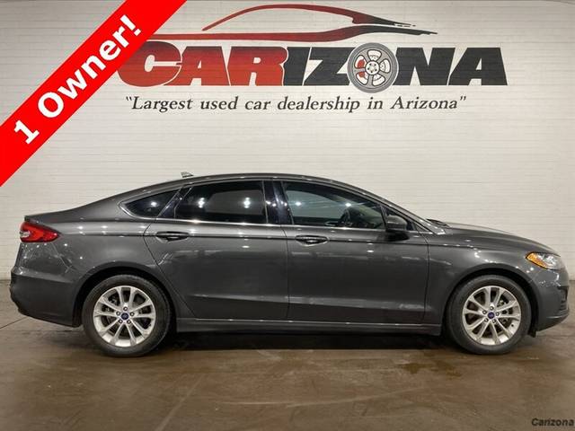 2019 Ford Fusion SE FWD photo