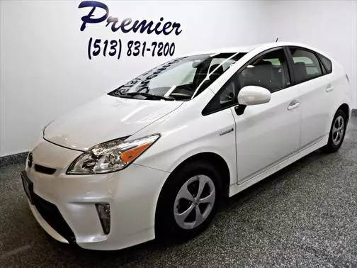 2015 Toyota Prius Three FWD photo