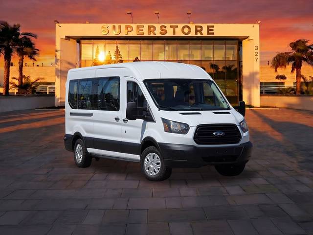 2017 Ford Transit Passenger Wagon XL RWD photo