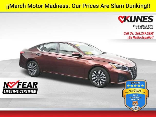 2023 Nissan Altima 2.5 SV FWD photo