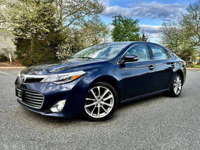 2015 Toyota Avalon XLE FWD photo