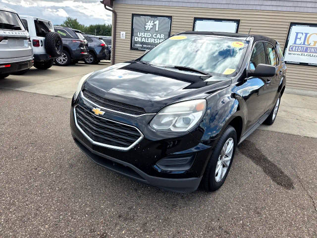 2017 Chevrolet Equinox LS AWD photo