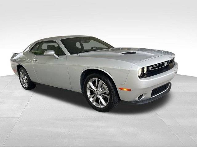 2023 Dodge Challenger SXT AWD photo