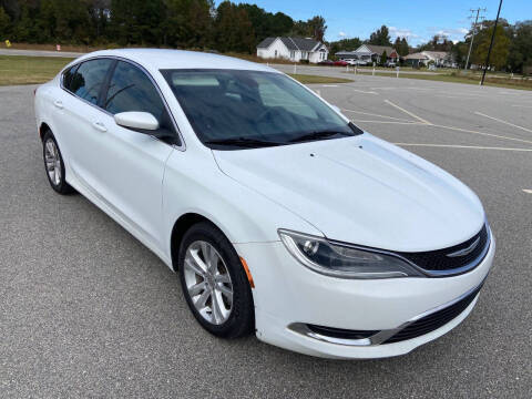 2015 Chrysler 200 Limited FWD photo