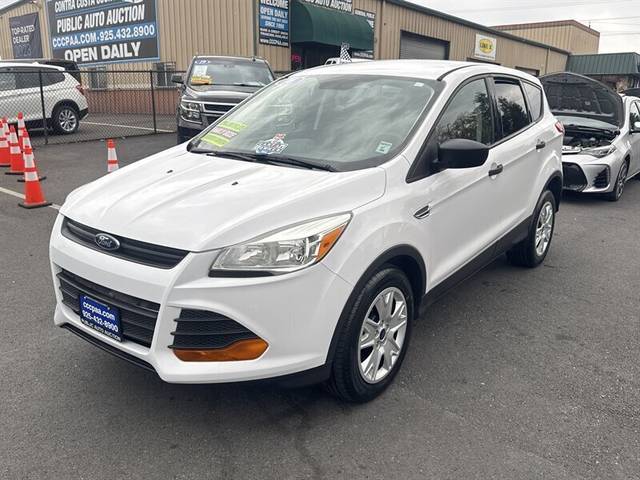 2016 Ford Escape S FWD photo