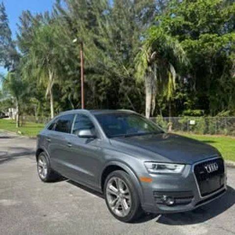 2015 Audi Q3 2.0T Prestige AWD photo