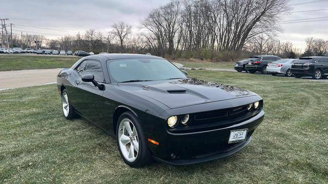 2015 Dodge Challenger R/T Plus RWD photo