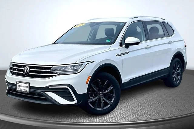 2023 Volkswagen Tiguan SE AWD photo