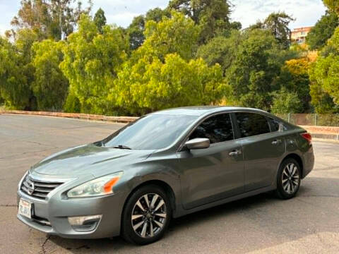 2015 Nissan Altima 2.5 S FWD photo