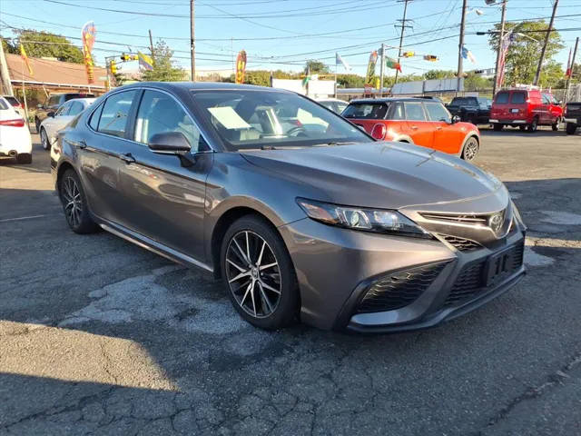 2023 Toyota Camry SE FWD photo