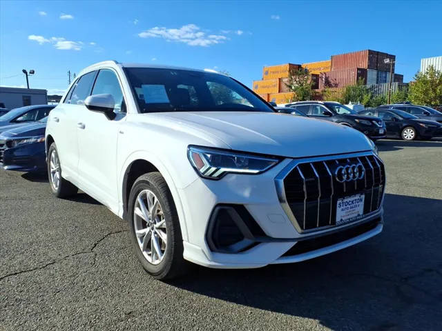 2023 Audi Q3 S line Premium AWD photo
