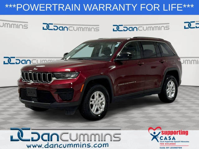 2023 Jeep Grand Cherokee Laredo 4WD photo