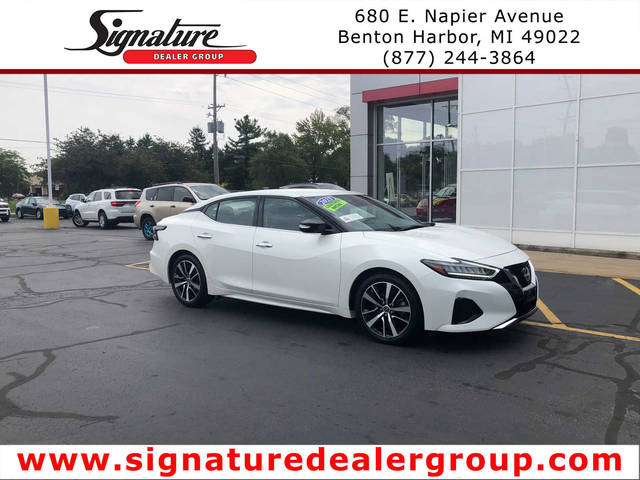 2023 Nissan Maxima SV FWD photo