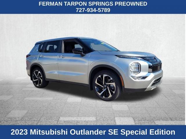 2023 Mitsubishi Outlander SE FWD photo