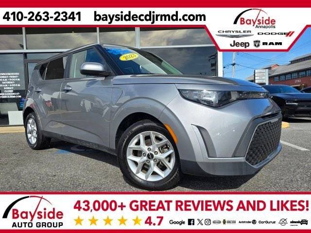 2023 Kia Soul LX FWD photo