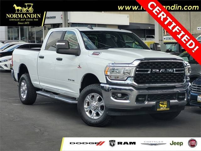 2023 Ram 2500 Big Horn 4WD photo