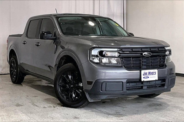 2023 Ford Maverick LARIAT FWD photo