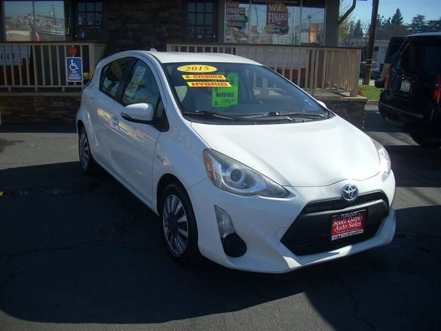 2015 Toyota Prius c One FWD photo