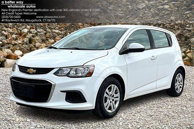 2020 Chevrolet Sonic LT FWD photo